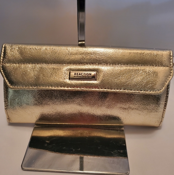 Wallet - Picture 1 of 4